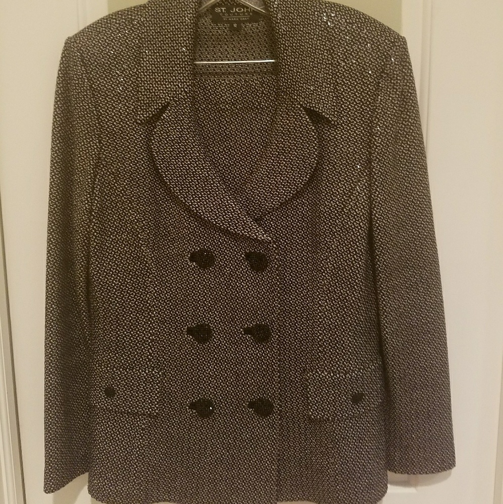 2 piece suit